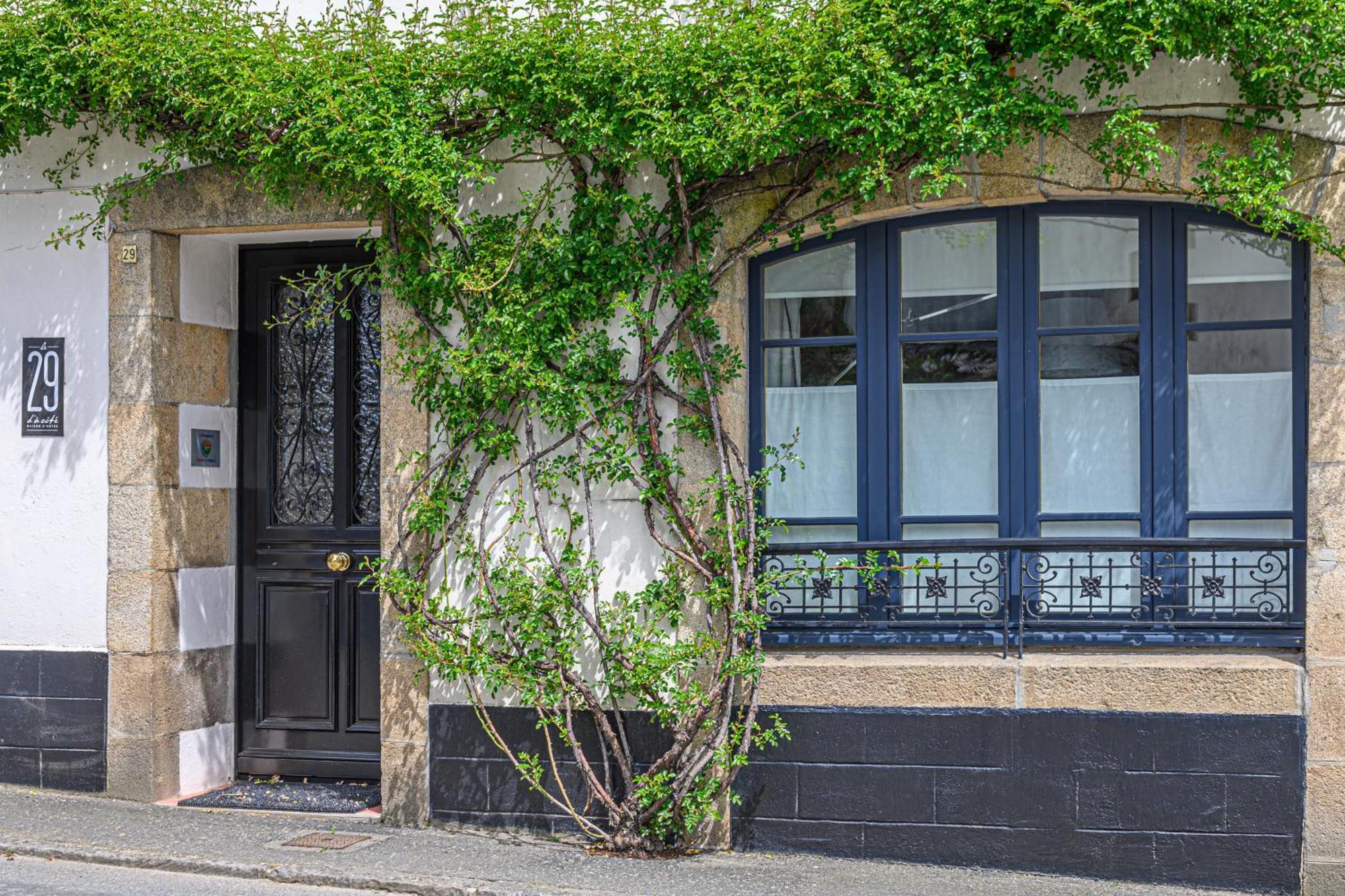 Le 29 D'A Cote Bed and Breakfast Pont-Croix Buitenkant foto